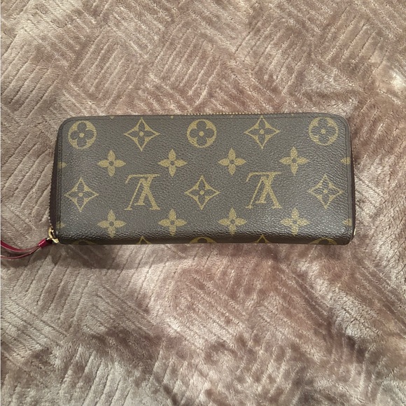 Louis Vuitton Brown Monogram Wallet - Picture 2 of 8